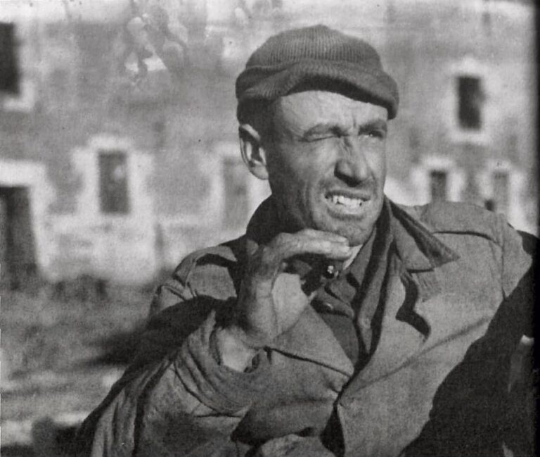 Hogans 400 · SOY 26 décembre 1944